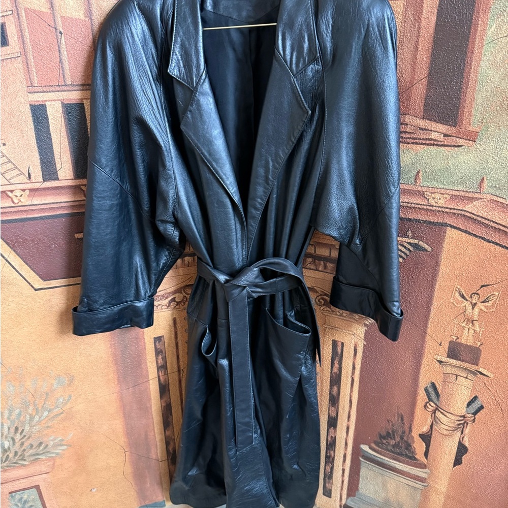 “Vintage 80s Matrix Women’s Leather Trench- Batwing Sleeves” - Picture 6 of 11